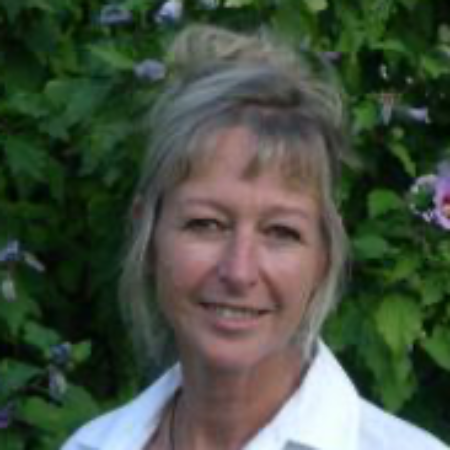 Illustration du profil de Julie DUGDALE